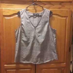Sleeveless blouse